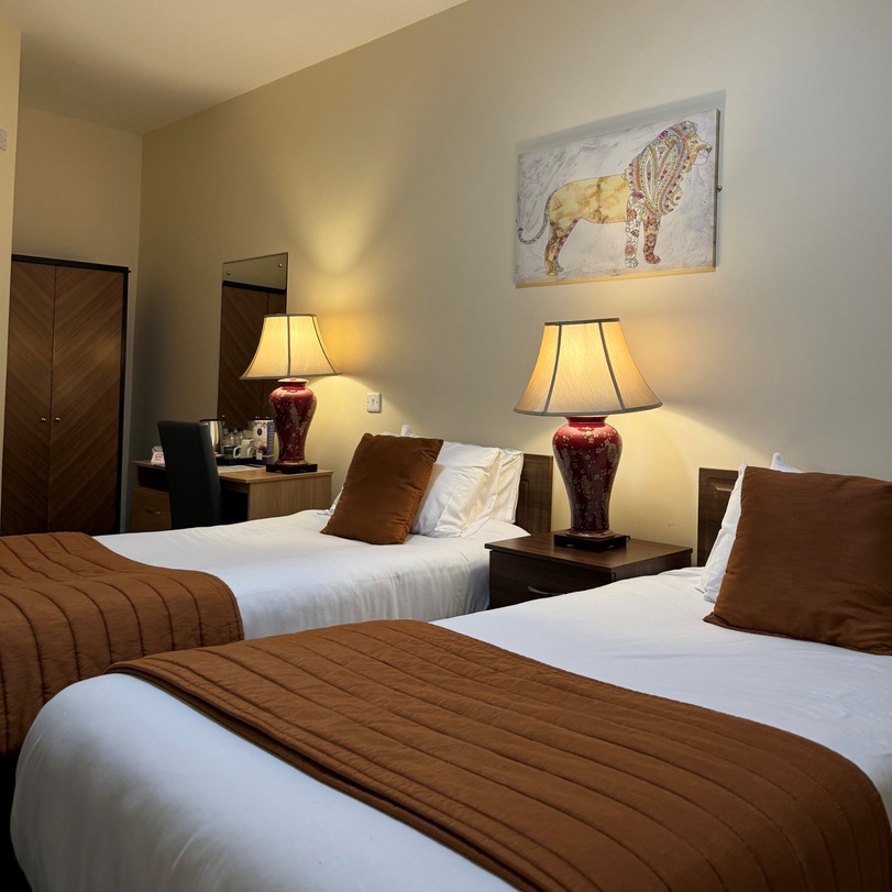 Meon Valley Hotel Twin City